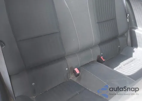 2011 Chevrolet Camaro 2Ls from USA, damaged, VIN 2G1FA1ED4B9149392